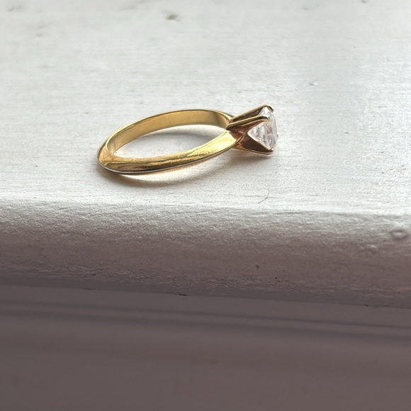 Vintage solitaire crystal gold cocktail ring size 6 - Picture 2 of 4
